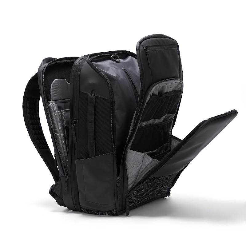 Avio Apex Travel Backpack in action — demo view 1