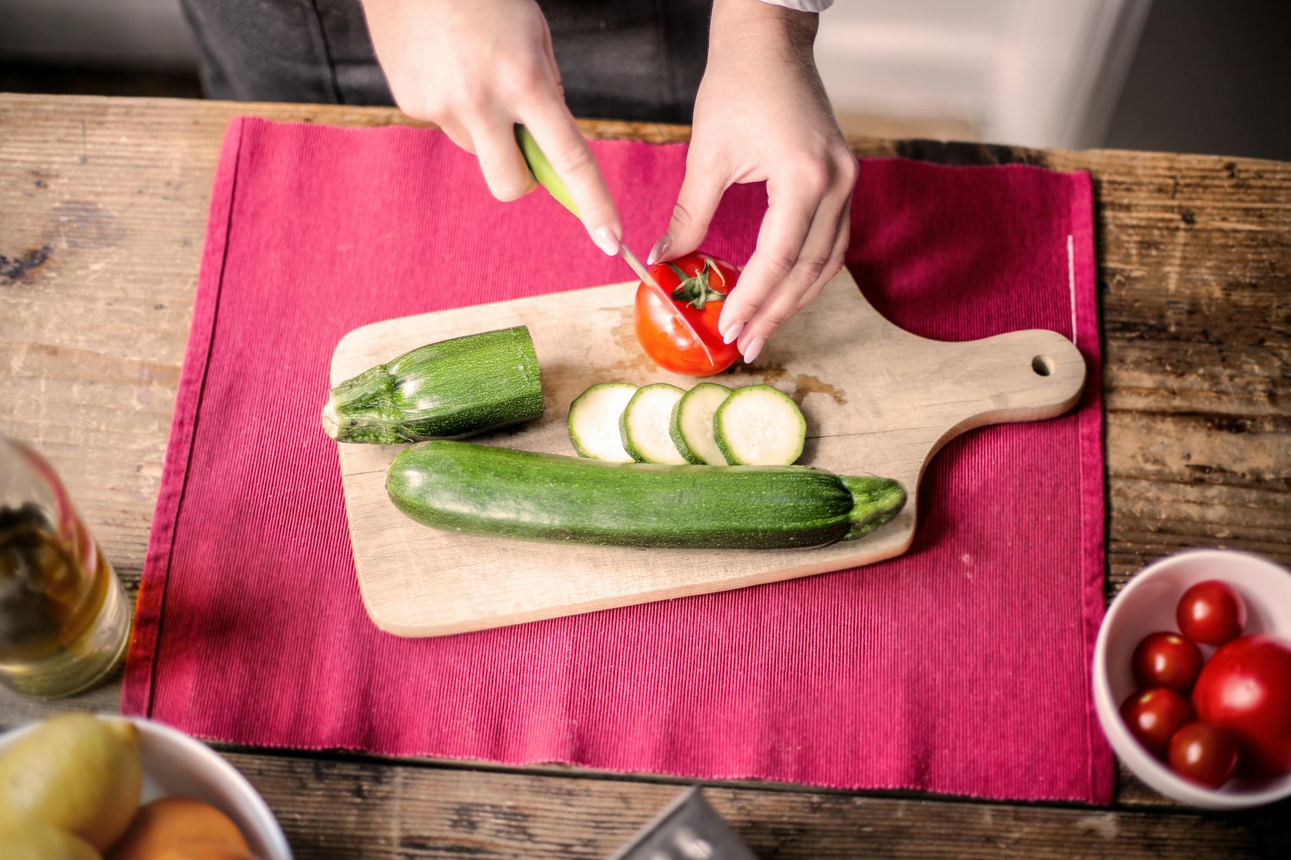 Cutting Board Hygiene: The Right Way to Clean, Sanitize, and Store Your Board