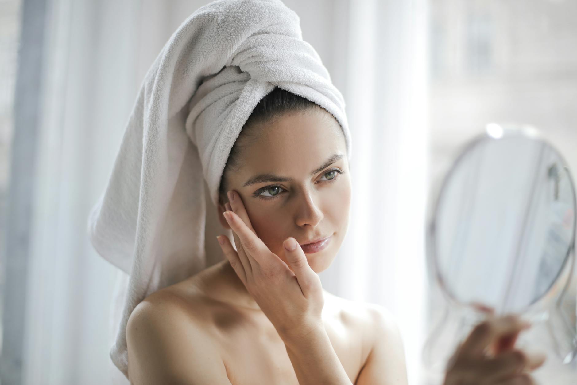 Sensitive Skin and Exfoliation: How to Do It Without Causing Redness or Breakouts