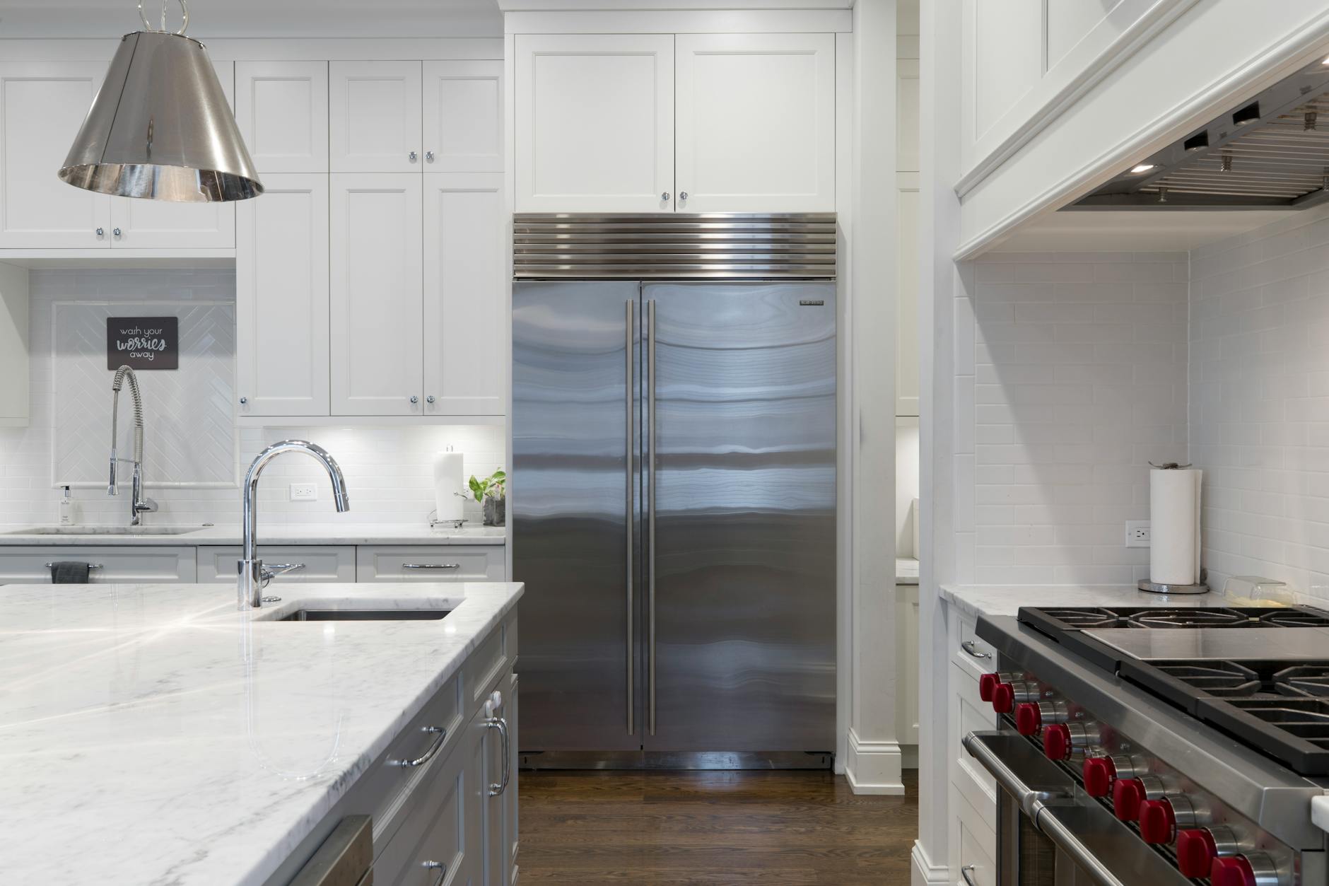 Stainless Steel Kitchen Appliances 2026 Modern kitchen with stainless steel appliances showing how easily surfaces show smudges