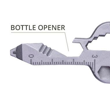 Keyzmo Feature Detail — Compact 420 Stainless Steel Construction Keyzmo feature detail showing the compact size and precision machining of the 420 stainless steel tool