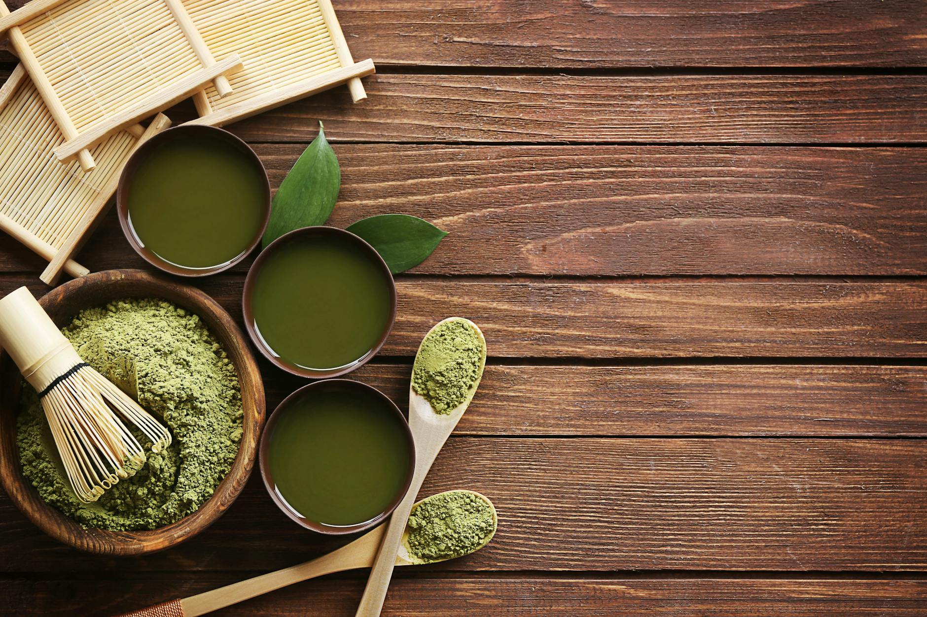 Green Tea and Stress Management for Liver Support Matcha green tea — a calming ritual with antioxidant benefits for liver health